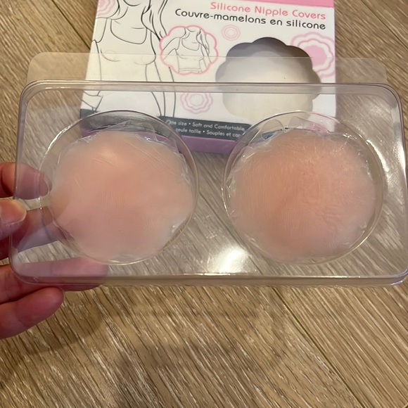 *NEW* Bodico Nude Silicone Nipple Covers (2 pcs) - Picture 3 of 4